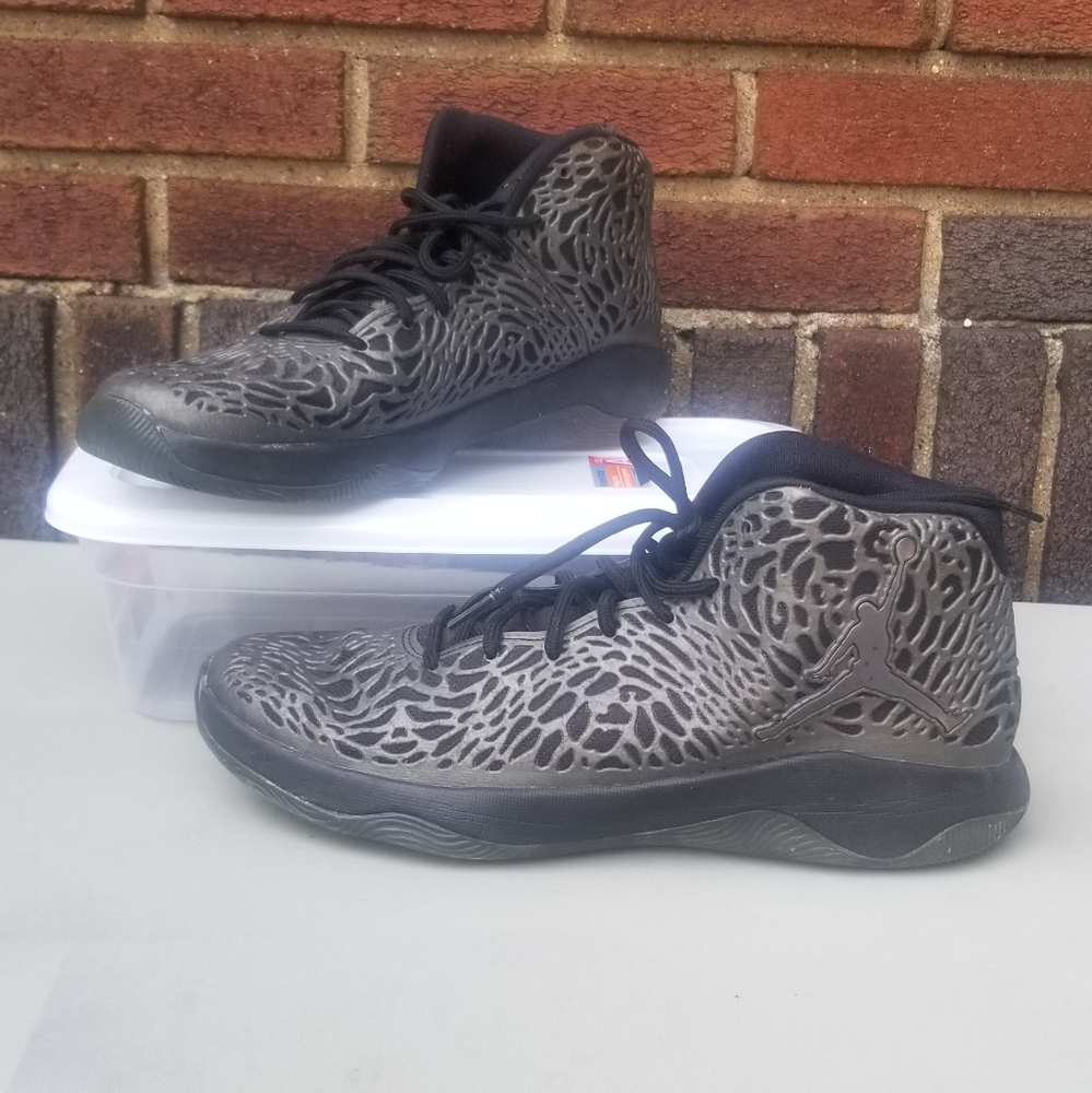 Jordan Ultra.Fly black/dark grey